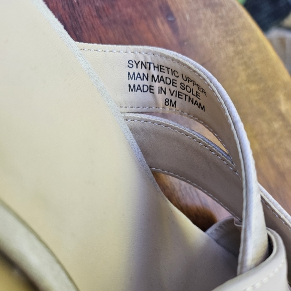 Ann Taylor Women's Block Heels - Picture 4 of 9